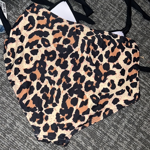 High waisted cheetah retro style bikini swimwear - Picture 6 of 6